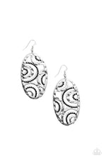 Load image into Gallery viewer, Paparazzi Earring ~ Seize the DAZE - Black