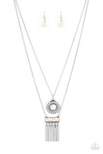 Load image into Gallery viewer, Sunburst Rustica - White