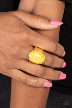 Load image into Gallery viewer, Gold Leaf Glam - Yellow