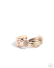Load image into Gallery viewer, Blingy Breadth - Gold
