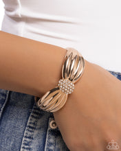 Load image into Gallery viewer, Blingy Breadth - Gold
