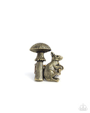 Load image into Gallery viewer, Textured Toadstool - Brass
