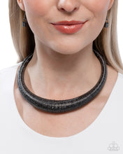 Load image into Gallery viewer, Subtle Selfie - Black
