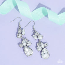 Load image into Gallery viewer, Rhinestone Reveler
