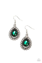 Load image into Gallery viewer, Paparazzi ♥ Divinely Duchess - Green ♥ Earrings
