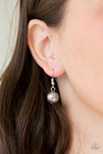 Load image into Gallery viewer, 5th Avenue A-Lister - Silver
