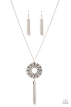 Load image into Gallery viewer, Tai Chi Tassel - Silver
